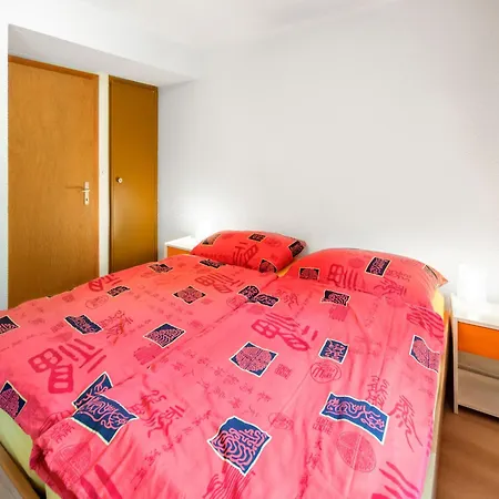 Centaure-4 By Interhome