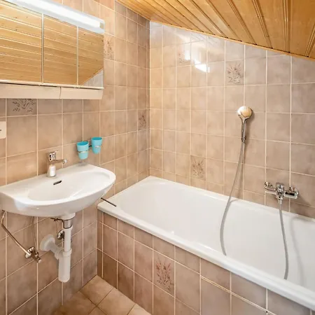 Centaure-4 By Interhome Les Rasses